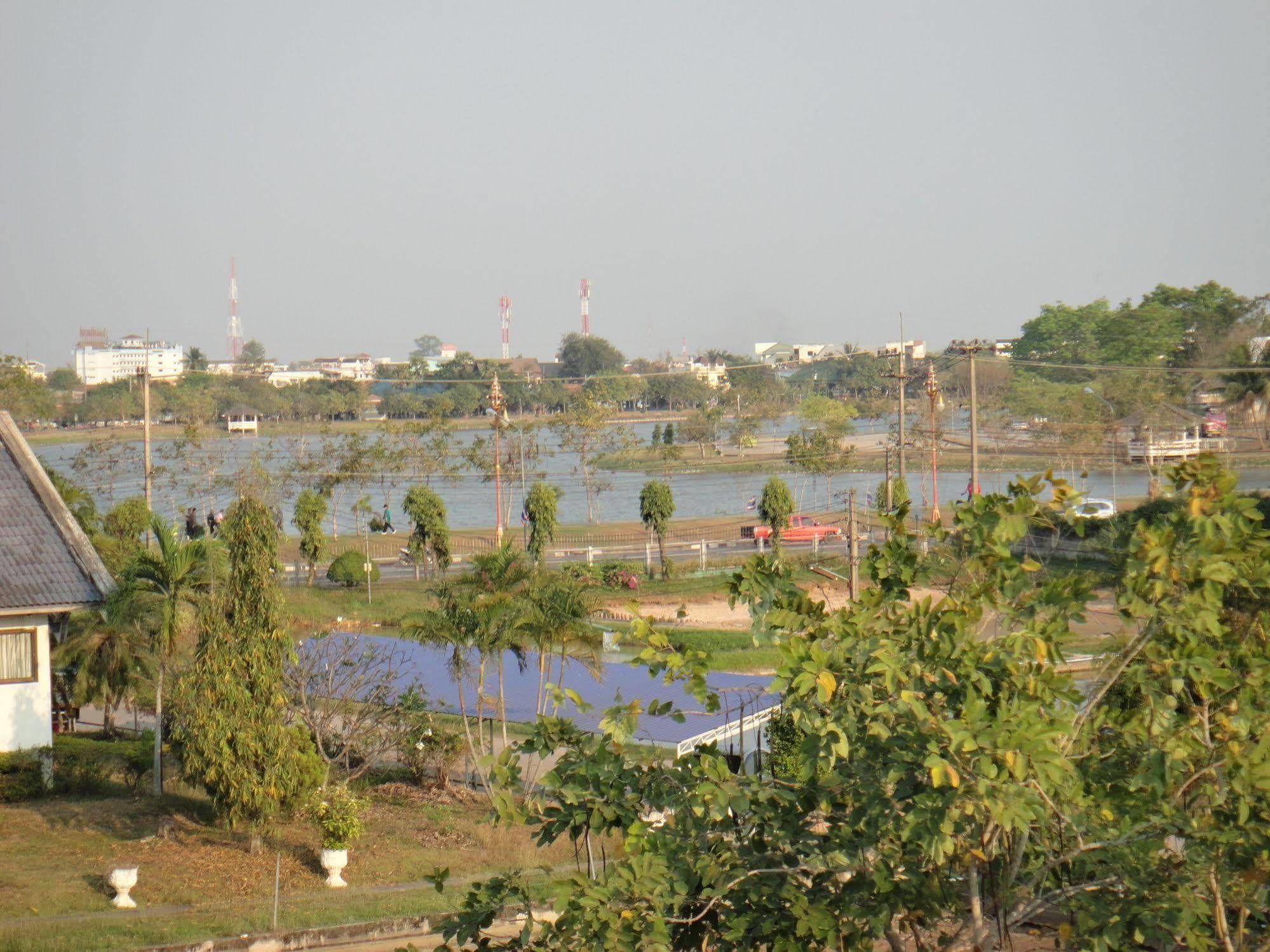 Prajak Inn อุดรธานี ภายนอก รูปภาพ